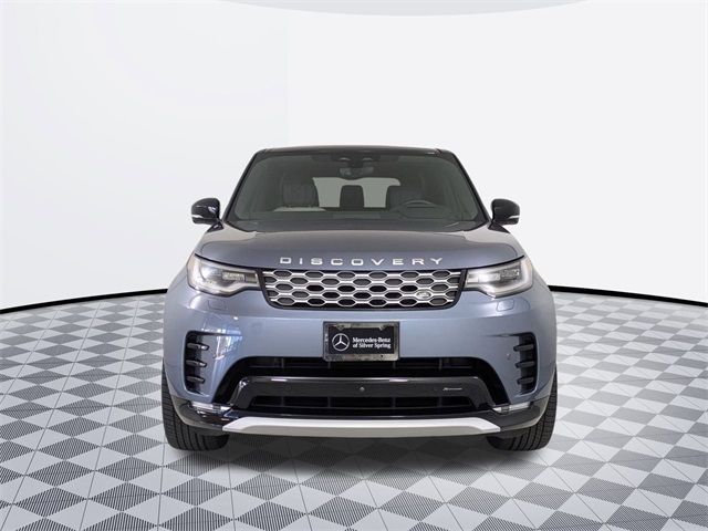 2023 Land Rover Discovery Metropolitan Edition