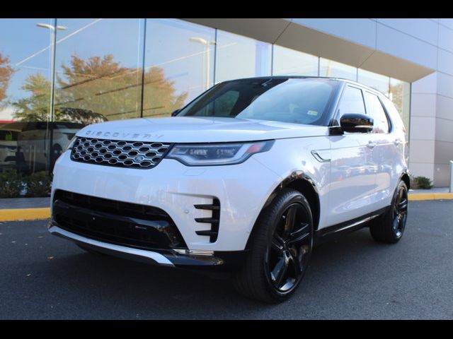 2023 Land Rover Discovery Metropolitan Edition