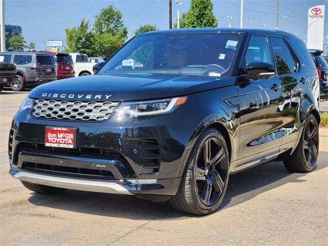 2023 Land Rover Discovery Metropolitan Edition