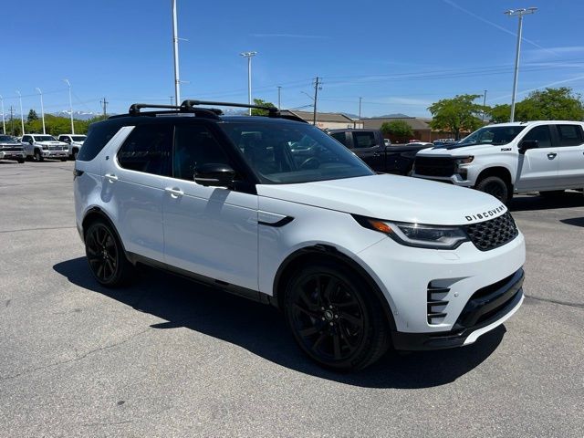 2023 Land Rover Discovery S R-Dynamic