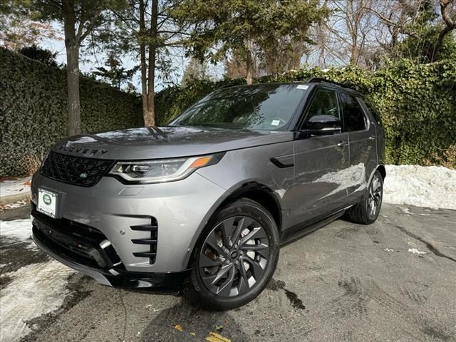 2023 Land Rover Discovery S R-Dynamic