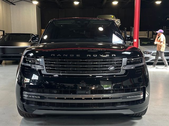 2023 Land Rover Range Rover Autobiography