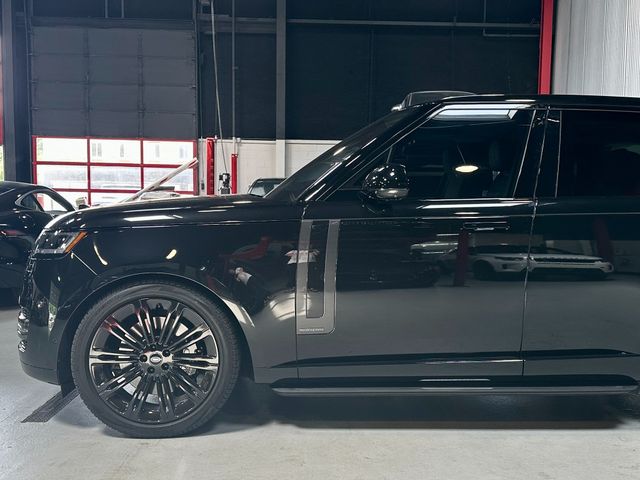 2023 Land Rover Range Rover Autobiography