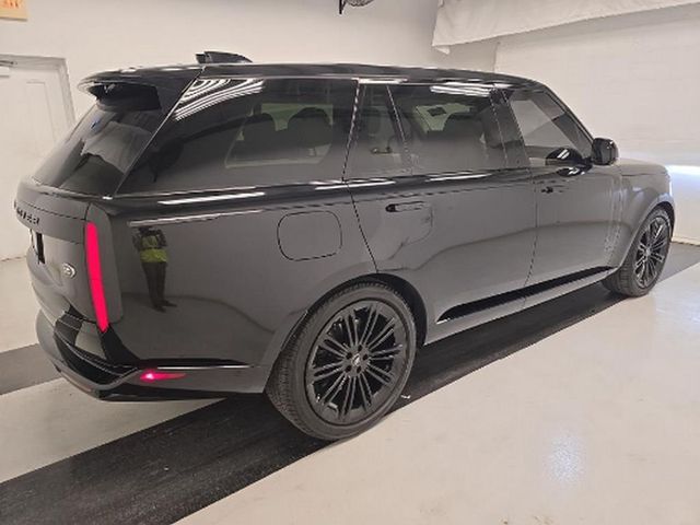 2023 Land Rover Range Rover Autobiography