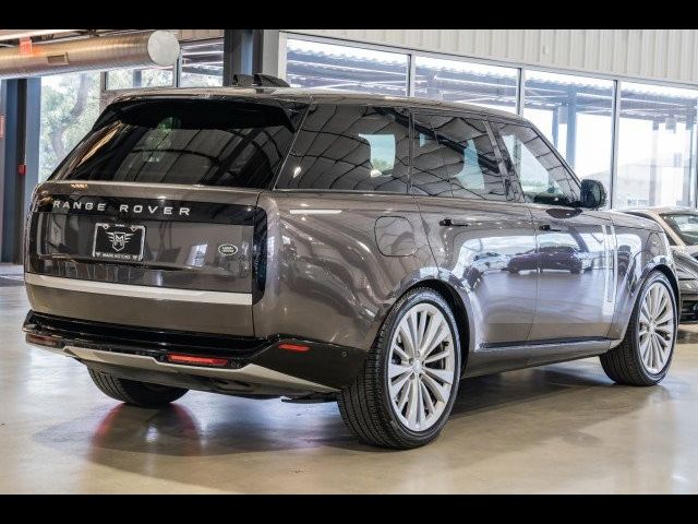 2023 Land Rover Range Rover First Edition