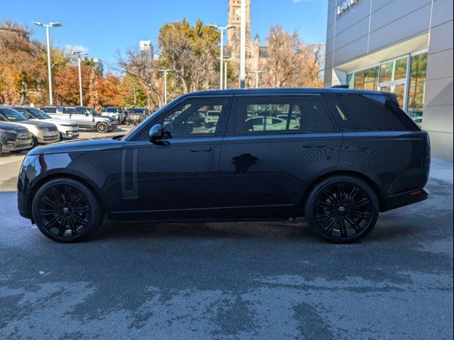 2023 Land Rover Range Rover First Edition