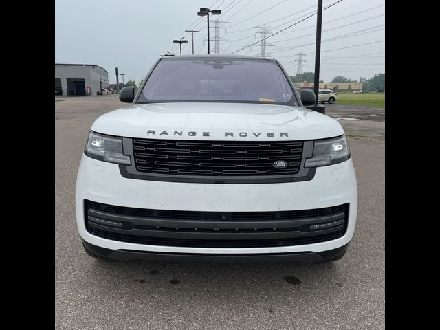 2023 Land Rover Range Rover SE