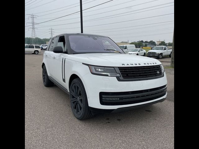 2023 Land Rover Range Rover SE