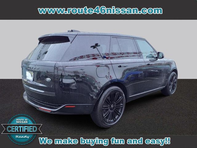 2023 Land Rover Range Rover SE