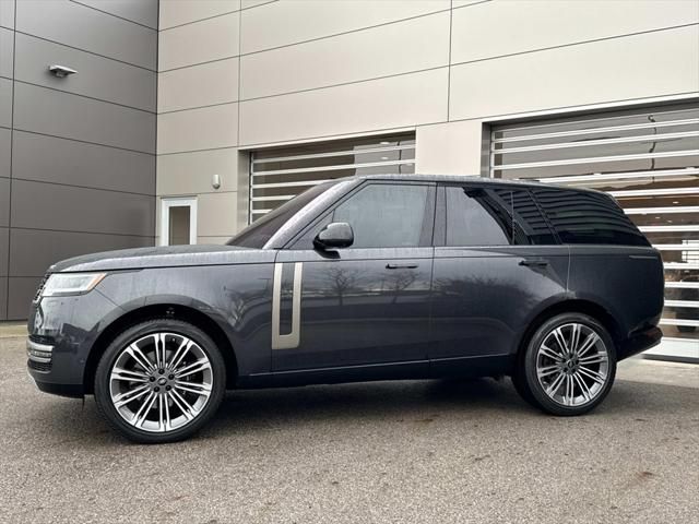 2023 Land Rover Range Rover SE