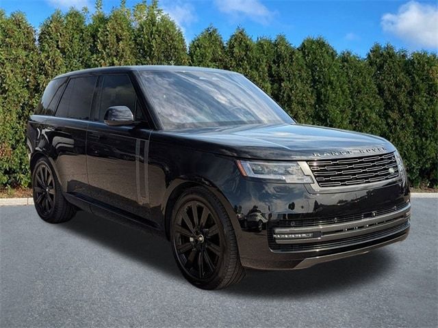 2023 Land Rover Range Rover SE