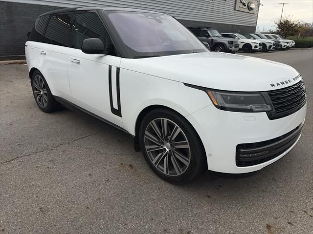 2023 Land Rover Range Rover SE