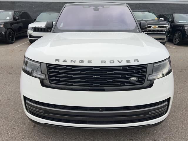 2023 Land Rover Range Rover SE