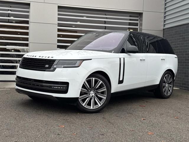 2023 Land Rover Range Rover SE