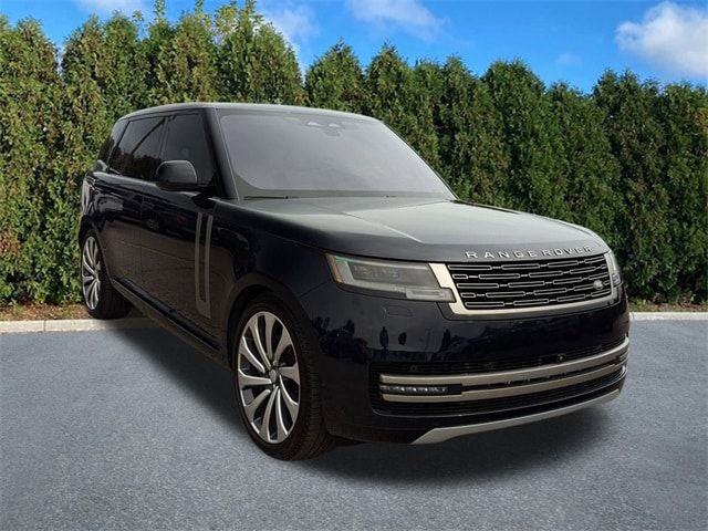 2023 Land Rover Range Rover SE