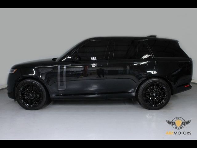 2023 Land Rover Range Rover SE