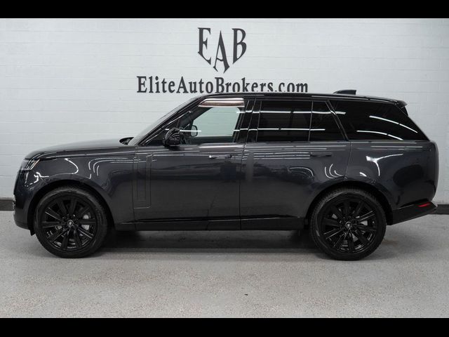2023 Land Rover Range Rover SE