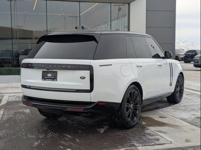 2023 Land Rover Range Rover SE