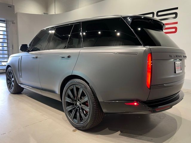 2023 Land Rover Range Rover SE