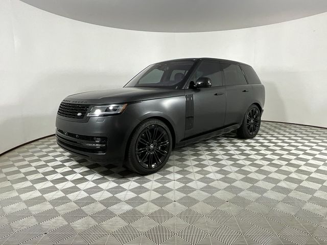 2023 Land Rover Range Rover SE