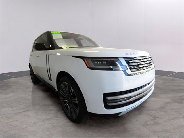 2023 Land Rover Range Rover SE