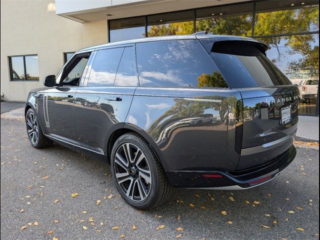 2023 Land Rover Range Rover SE