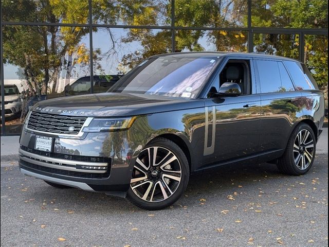 2023 Land Rover Range Rover SE