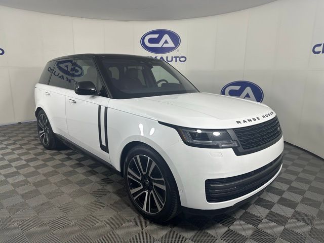 2023 Land Rover Range Rover SE