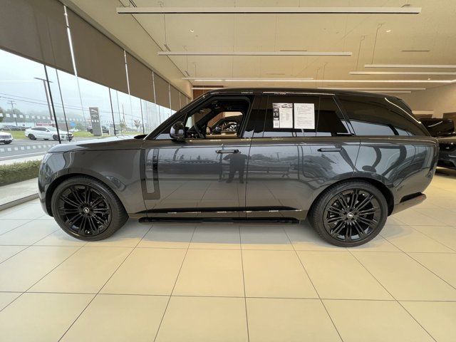 2023 Land Rover Range Rover SE