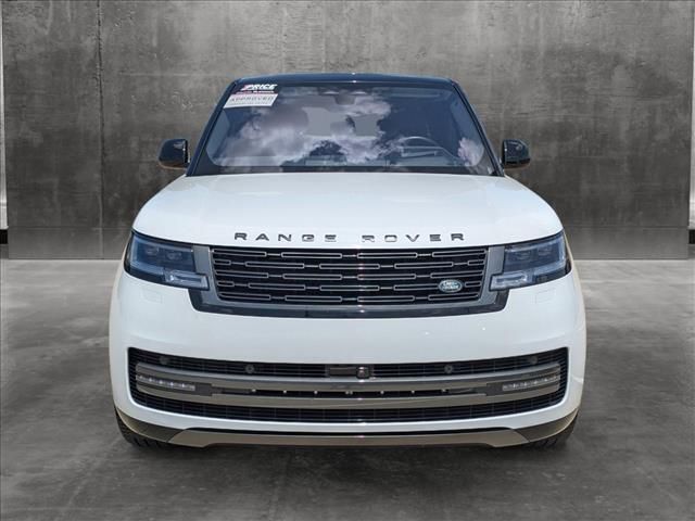 2023 Land Rover Range Rover SE