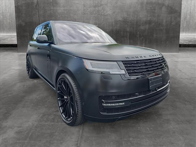 2023 Land Rover Range Rover SE