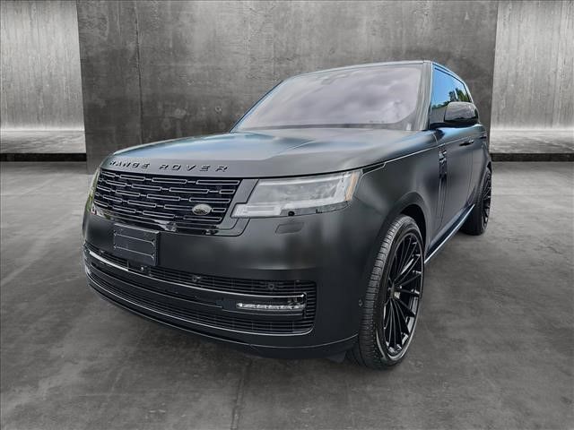 2023 Land Rover Range Rover SE