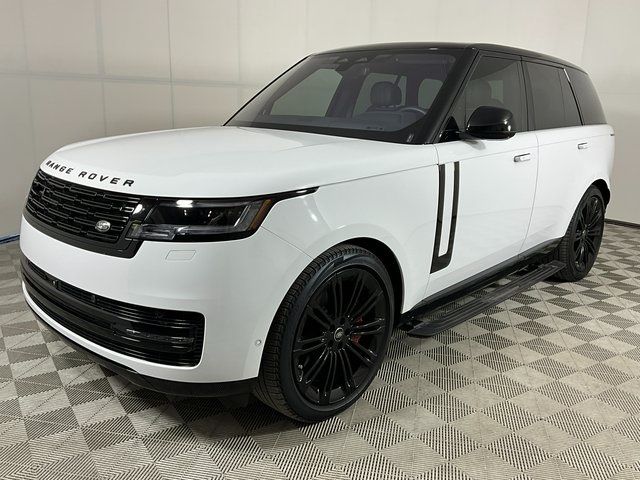 2023 Land Rover Range Rover SE