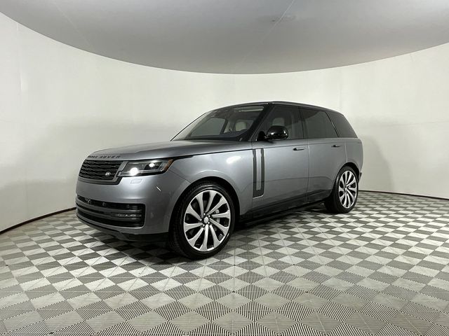 2023 Land Rover Range Rover SE