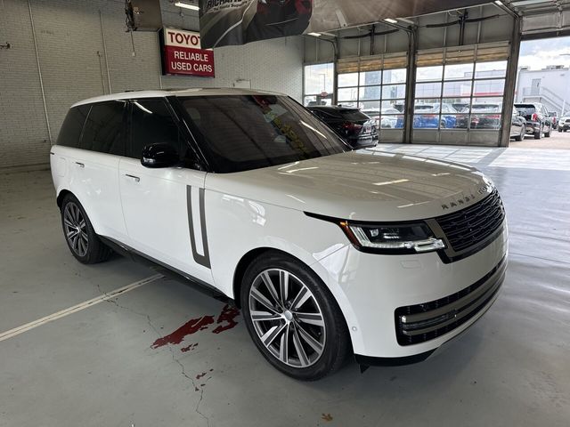 2023 Land Rover Range Rover SE