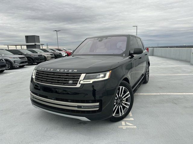 2023 Land Rover Range Rover SE