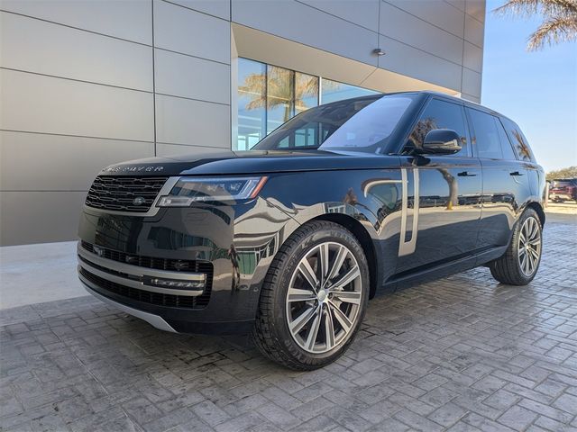 2023 Land Rover Range Rover SE