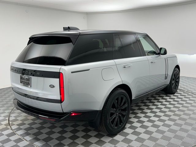 2023 Land Rover Range Rover SE