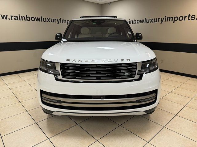 2023 Land Rover Range Rover SE