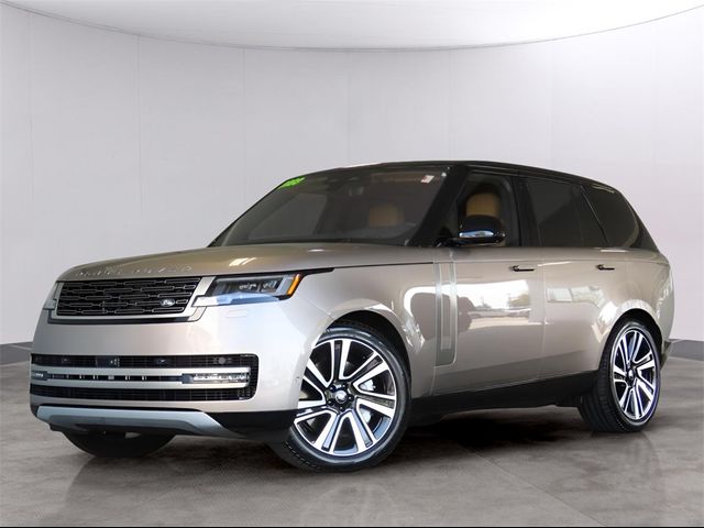 2023 Land Rover Range Rover SE