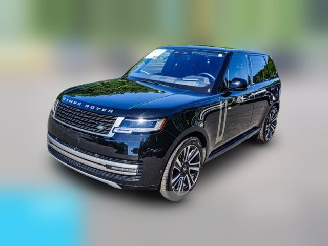 2023 Land Rover Range Rover SE