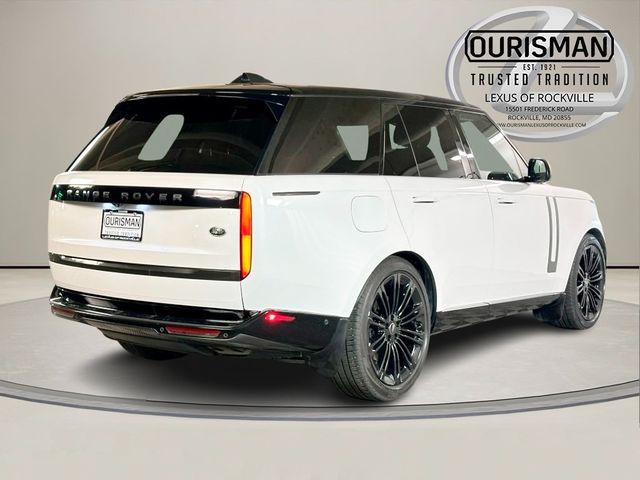 2023 Land Rover Range Rover SE