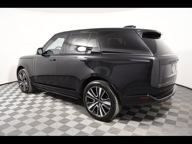 2023 Land Rover Range Rover SE