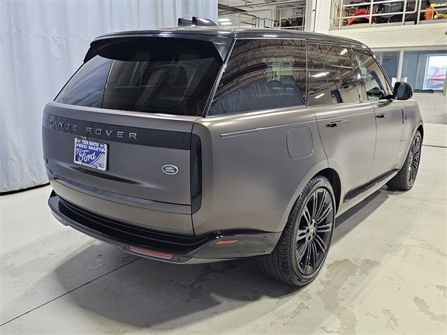 2023 Land Rover Range Rover SE