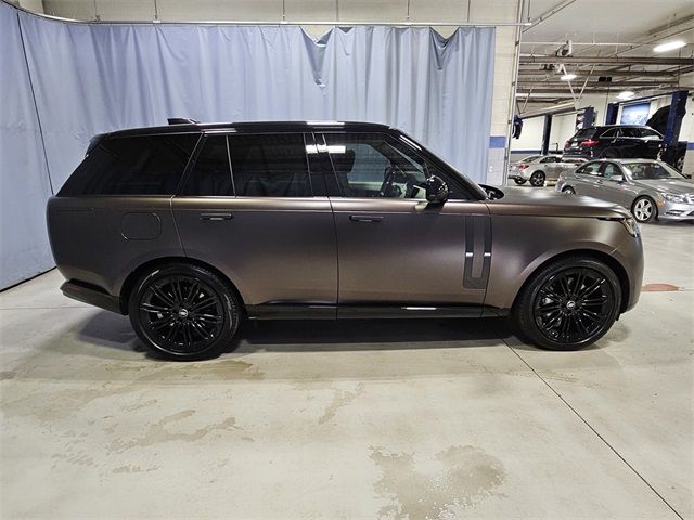 2023 Land Rover Range Rover SE