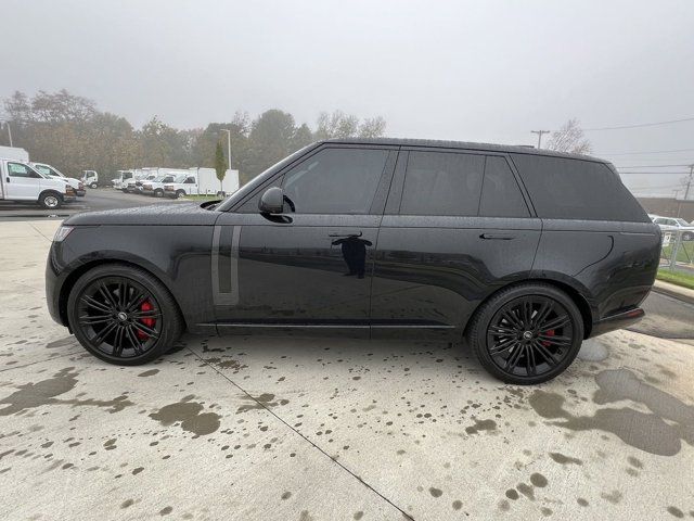 2023 Land Rover Range Rover SE