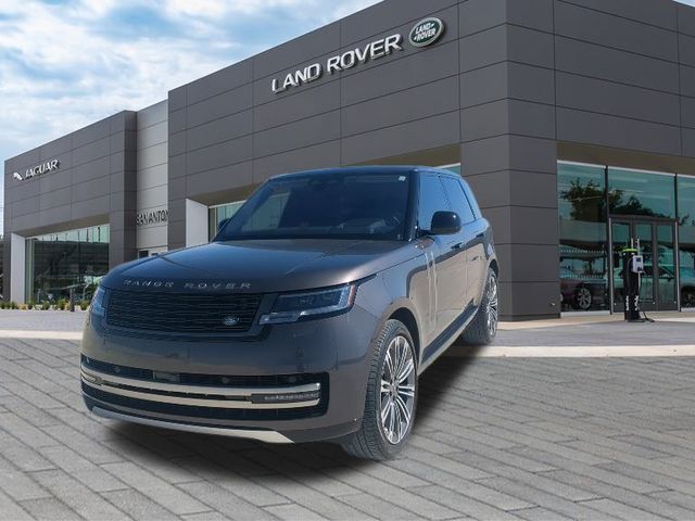 2023 Land Rover Range Rover SE