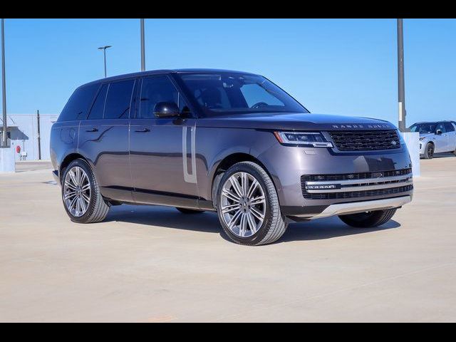 2023 Land Rover Range Rover SE