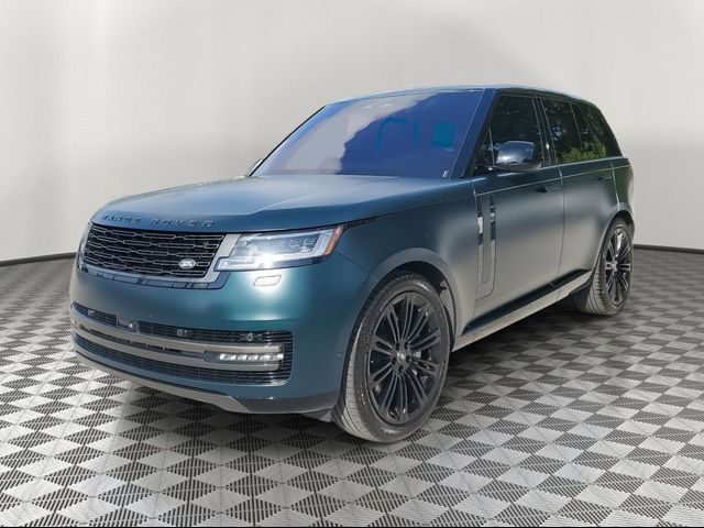 2023 Land Rover Range Rover SE