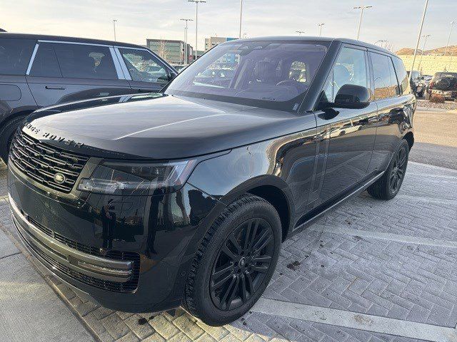 2023 Land Rover Range Rover SE